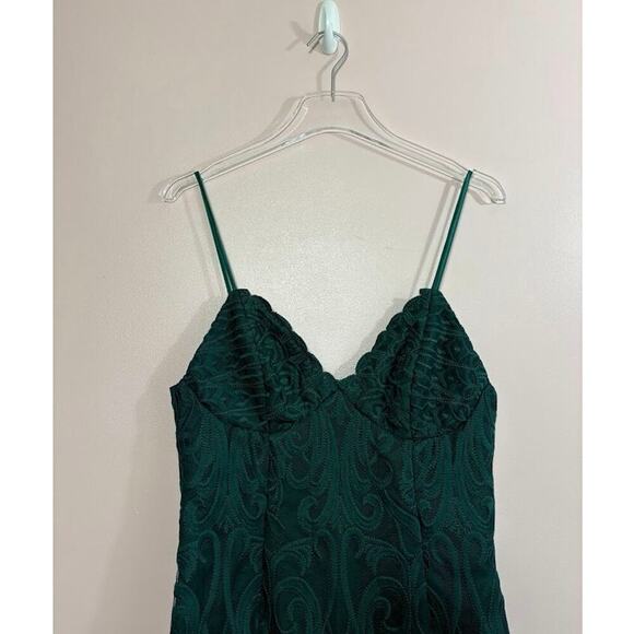 Bardot Gia Lace Dress in Forest Green Size 8 - Picture 3 of 11